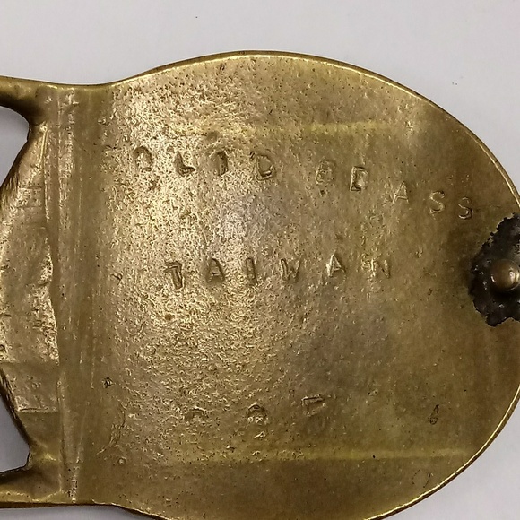 Distressed Genuine Leather Solid Brass Belt - Picture 7 of 8